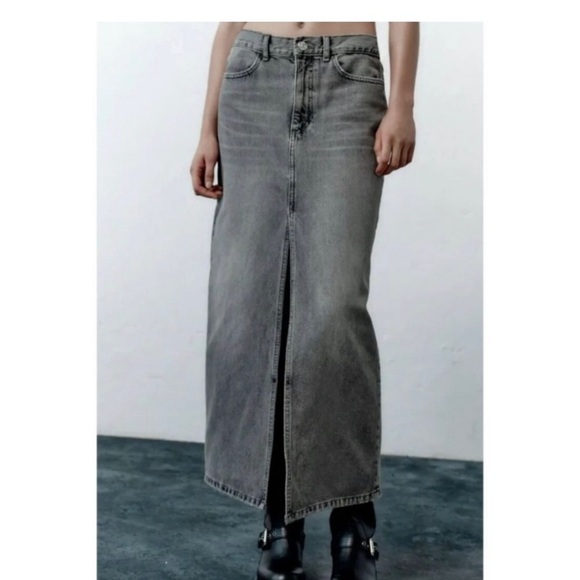 Zara Dresses & Skirts - Zara long gray denim maxi skirt. Size L blogger favorite. Y2K bratz  90’s goth